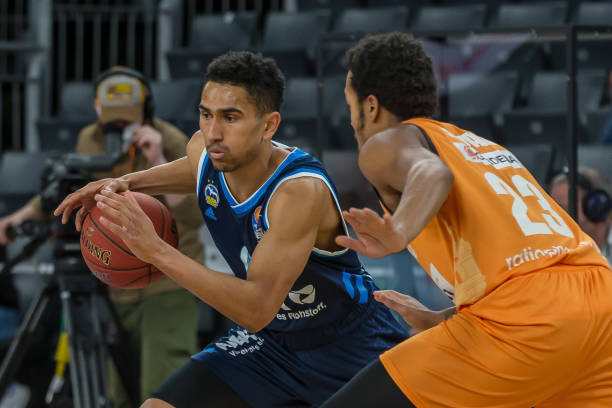 稳定二点球 稳定二点球